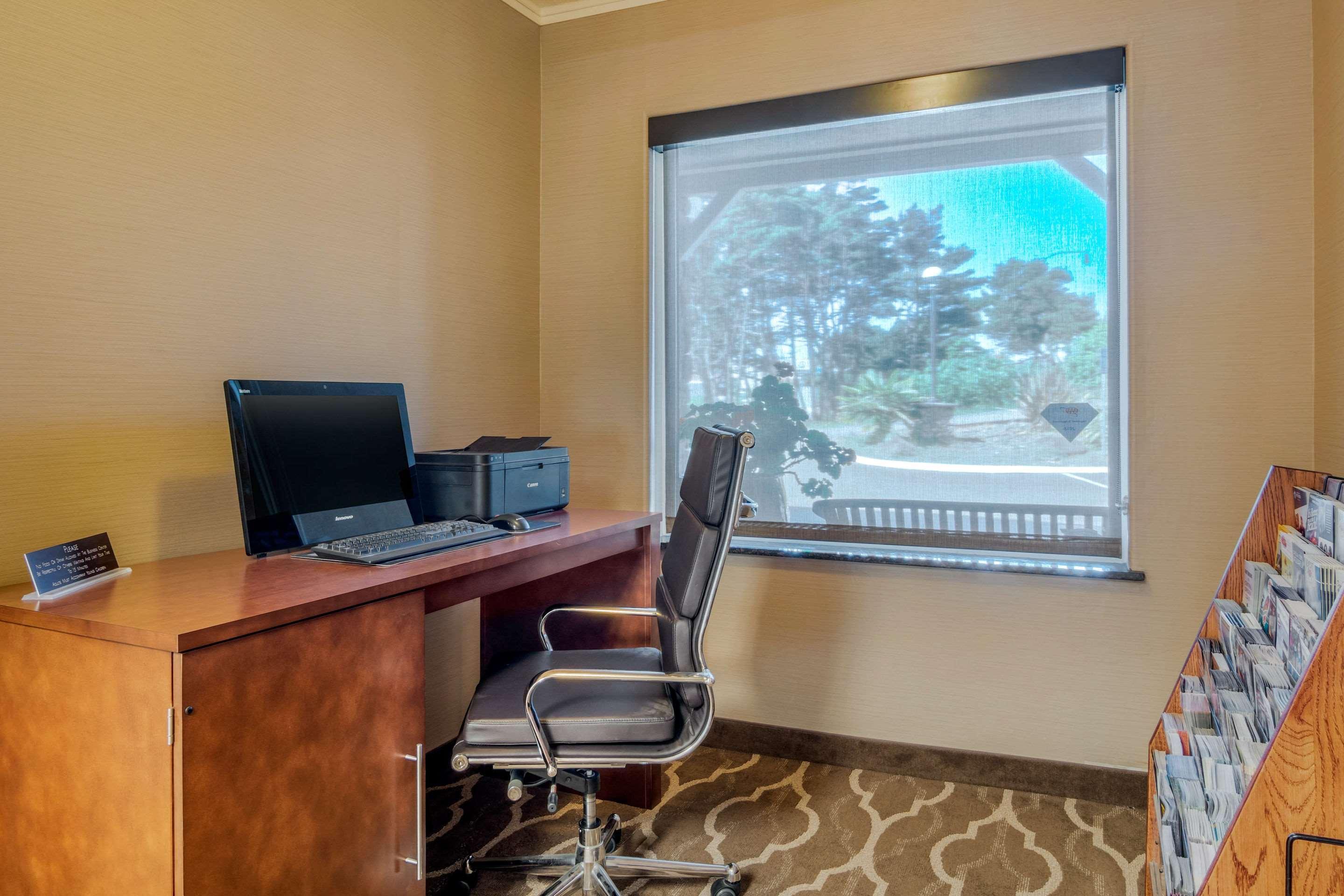 Comfort Inn & Suites Lincoln City Zewnętrze zdjęcie